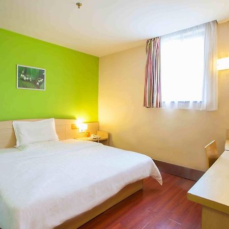 7Days Inn Dalian Wafangdian Railway Station Rom bilde